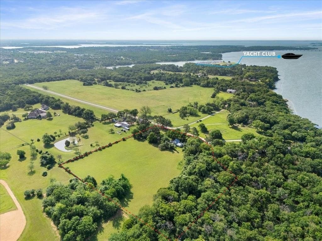 3.94 acres in Denton County gallery image 3