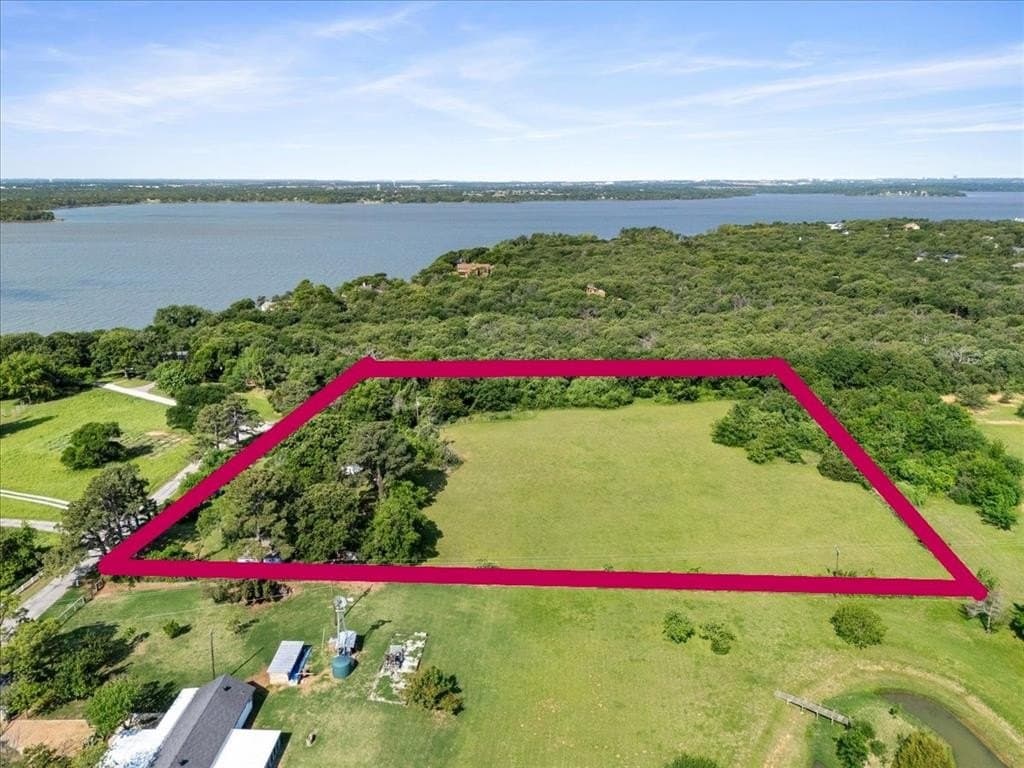 3.94 acres in Denton County