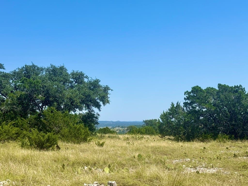 5.07 acres in Kerr County - photo 6