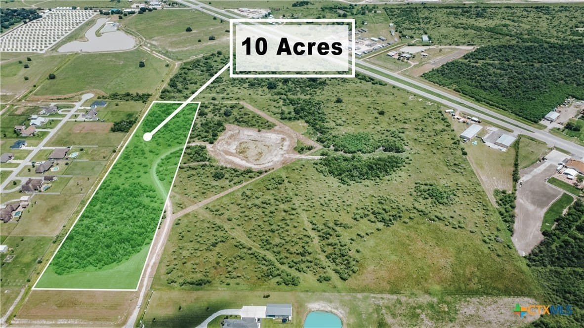 10 acres in Victoria County - photo 2