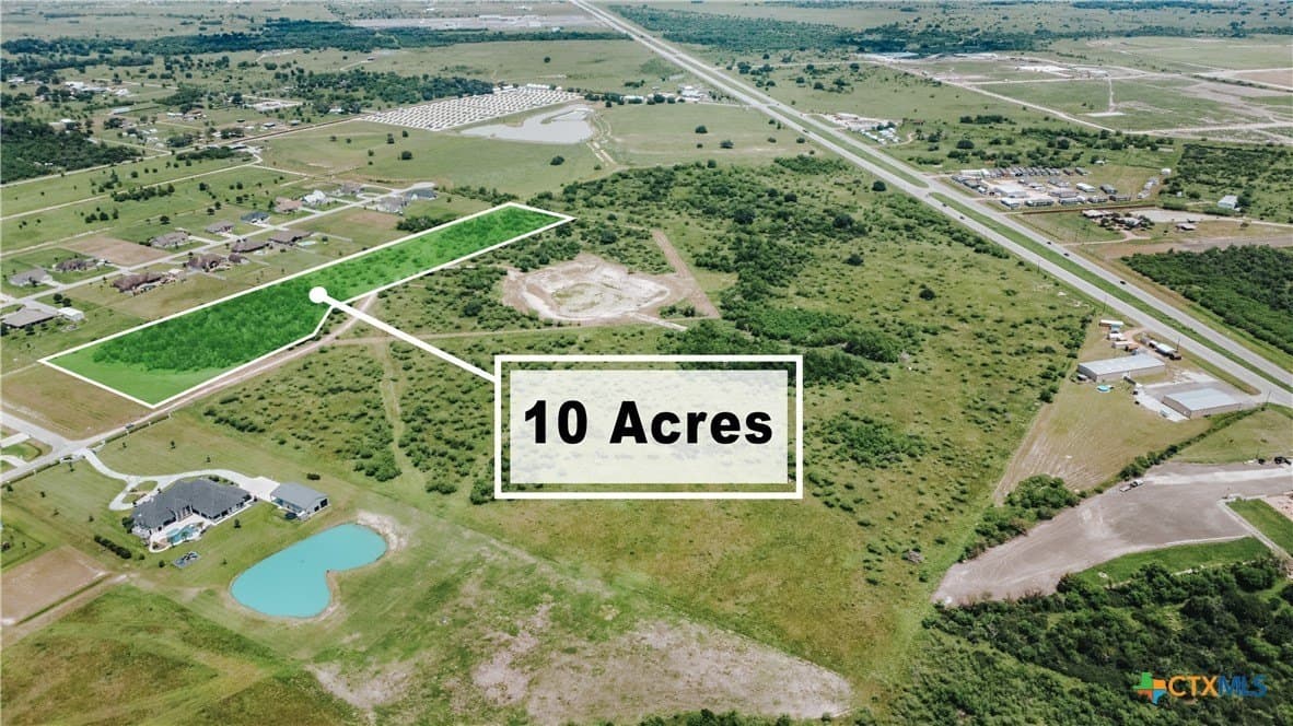 10 acres in Victoria County - photo 3