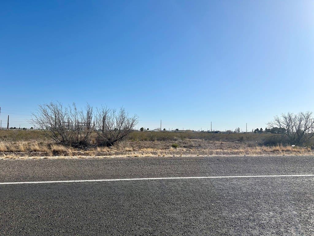 10.74 acres in Pecos County featured view