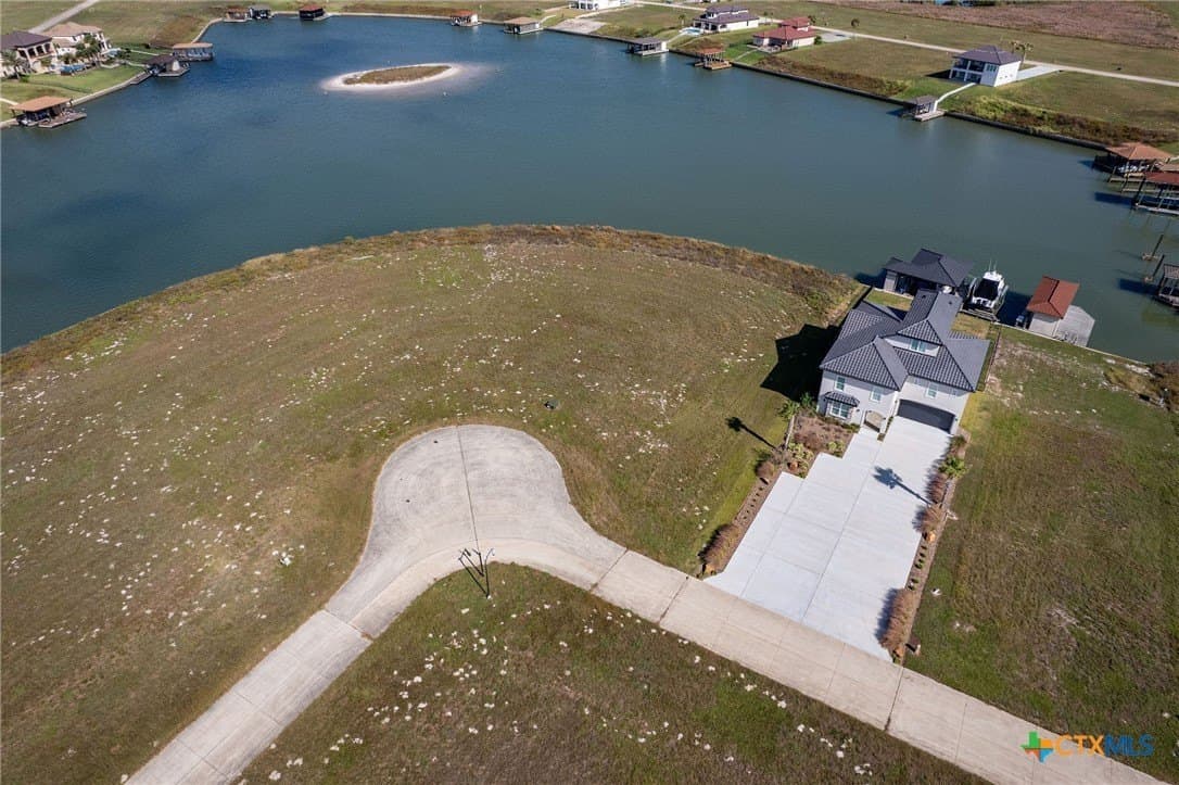 0.65 acres in Calhoun County gallery image 4
