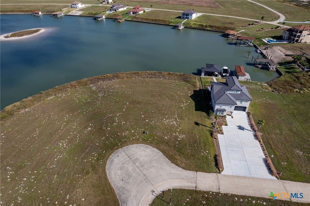 0.65 acres in Calhoun County gallery image 3