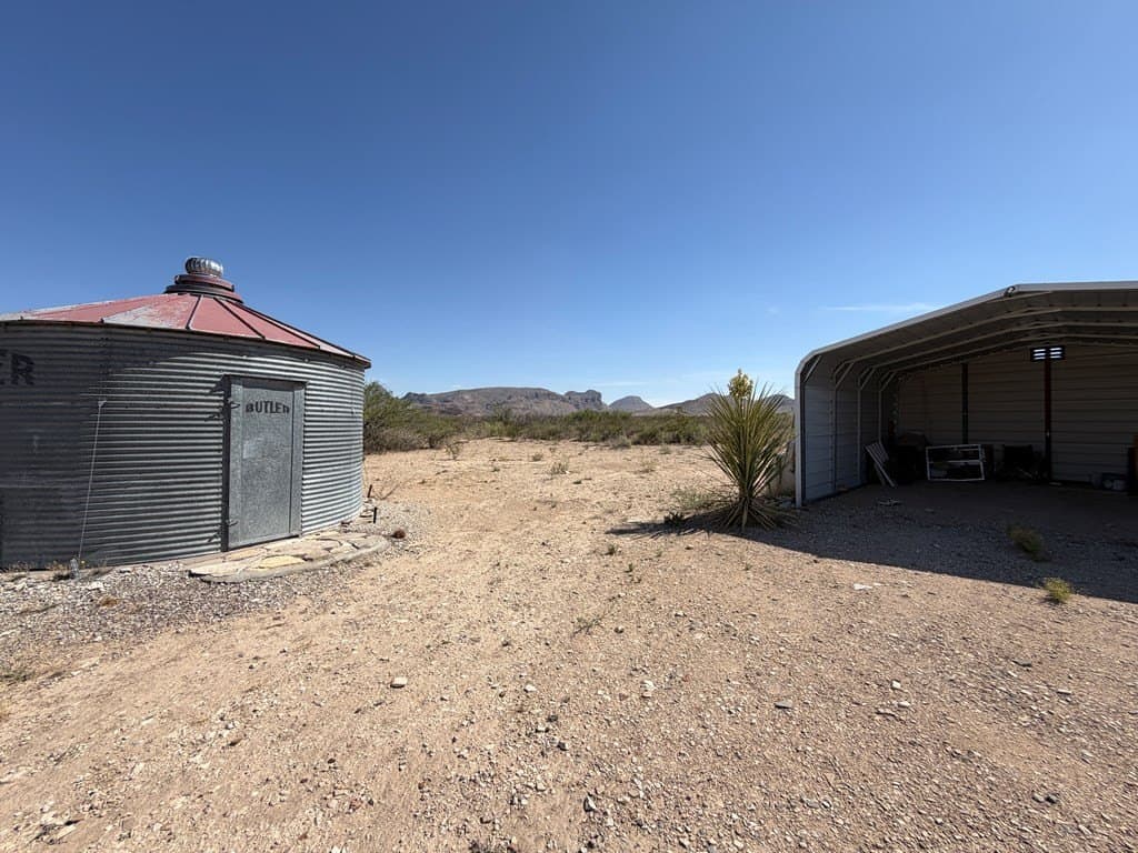 20 acres in Brewster County - photo 37