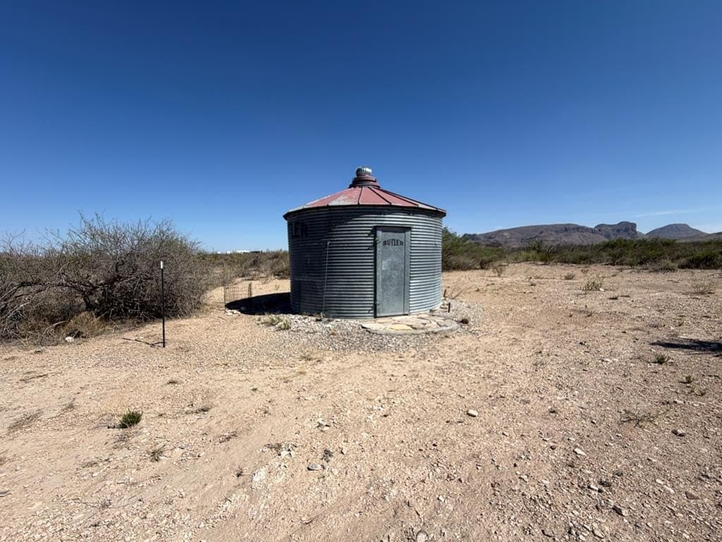 20 acres in Brewster County gallery image 2