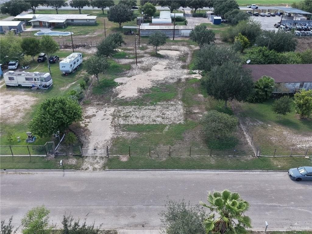 0.5 acres in Hidalgo County - photo 4