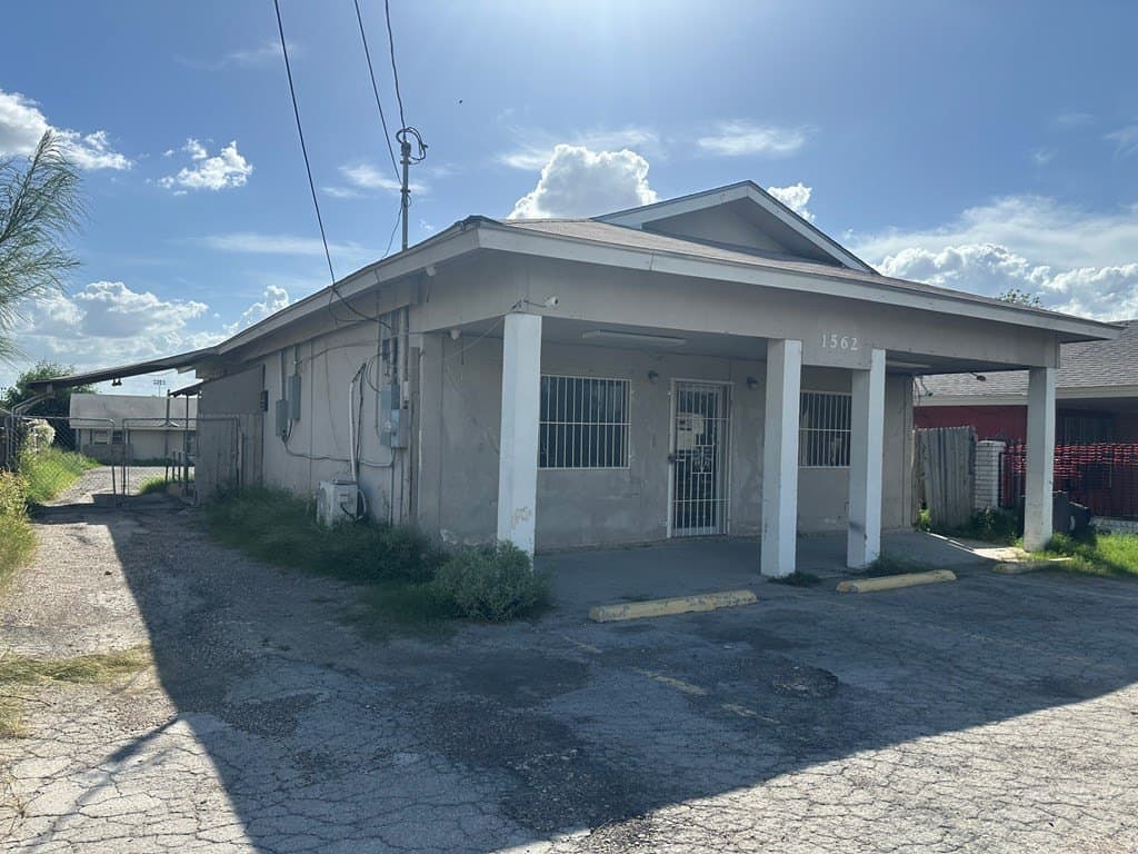 11,000 acres in Maverick County gallery image 3
