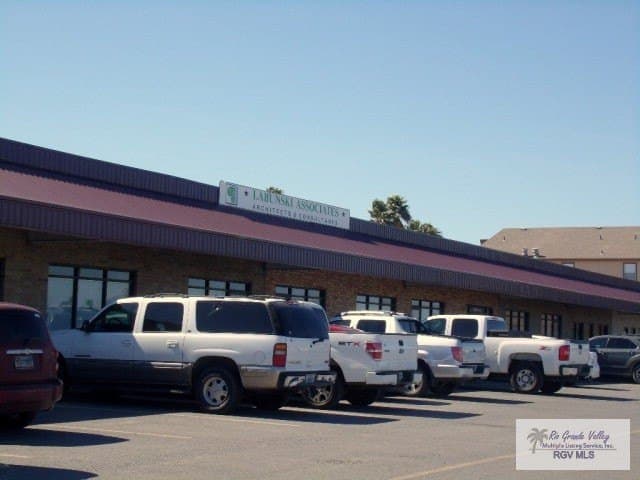 10.98 acres in CAMERON County gallery image 2