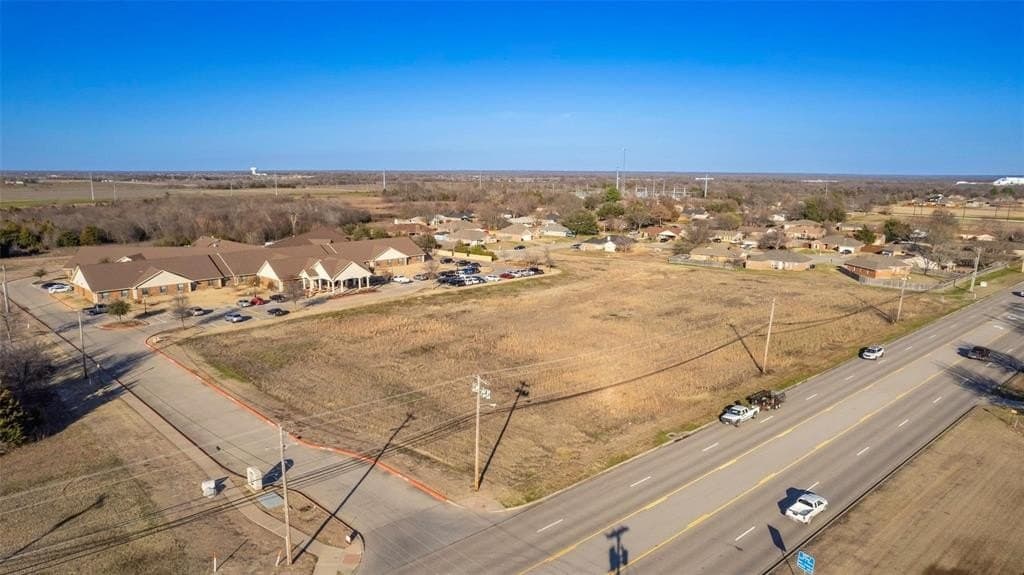 3.74 acres in Hunt County gallery image 2