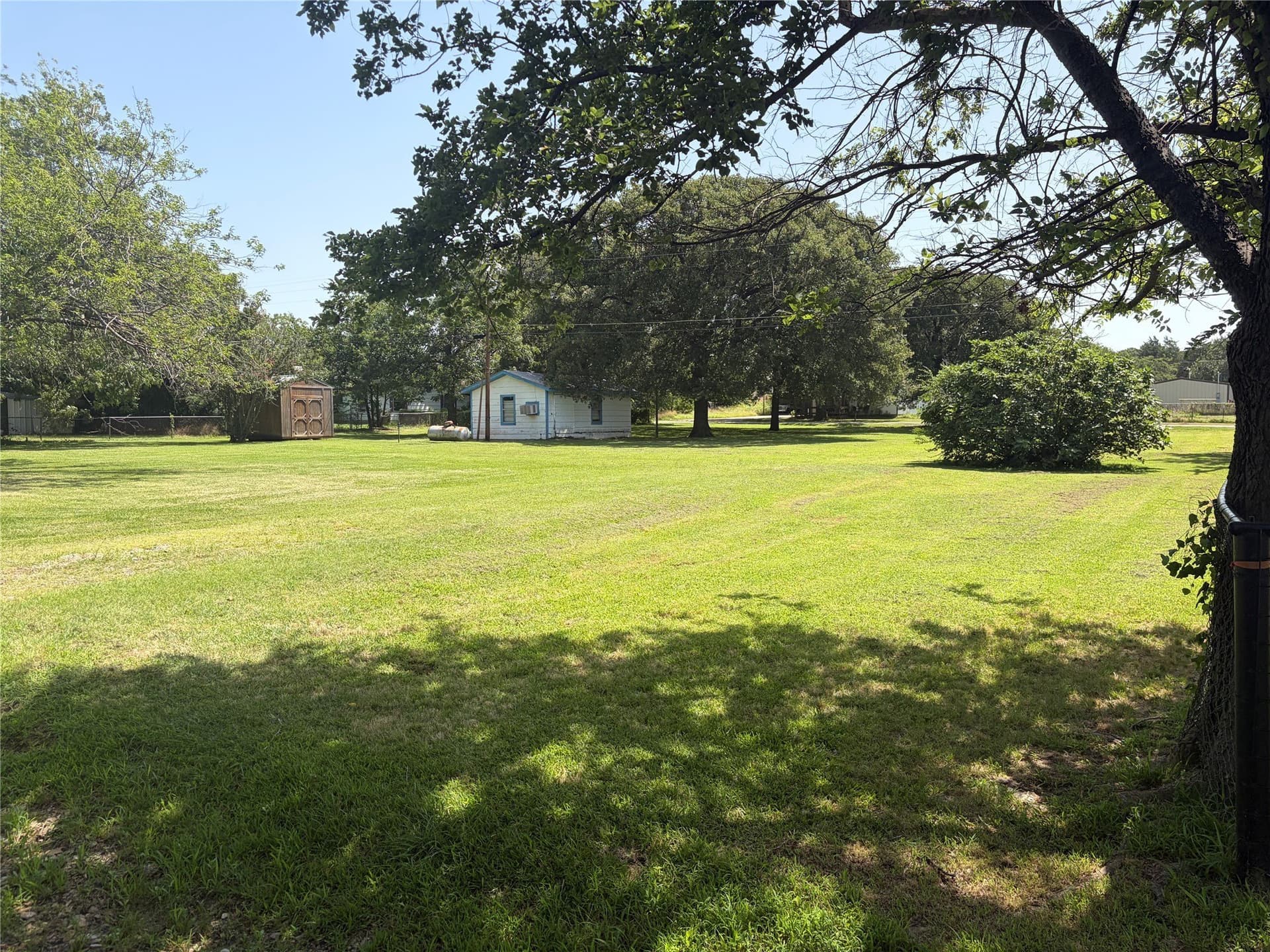 0.35 acres in Grayson County - photo 4