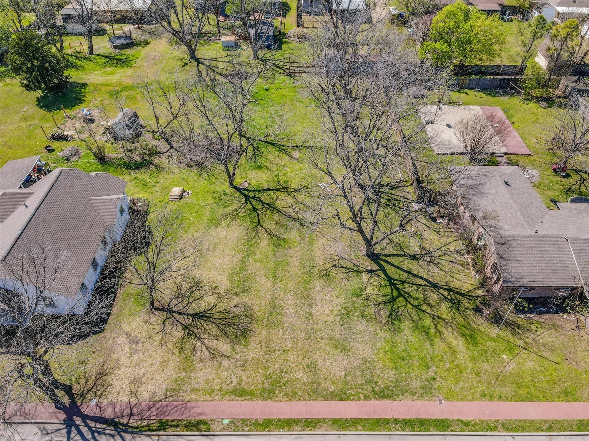 0.32 acres in Collin County gallery image 4