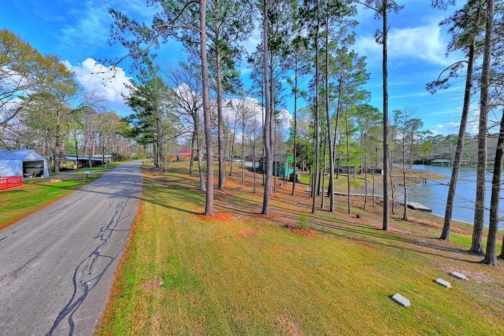 0.25 acres in Texas County - photo 15