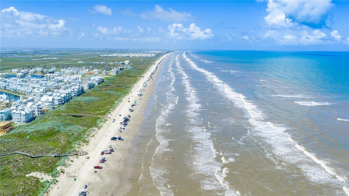 0.21 acres in Nueces County - photo 19
