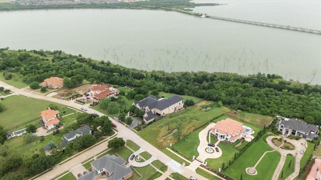 0.87 acres in Dallas County featured view