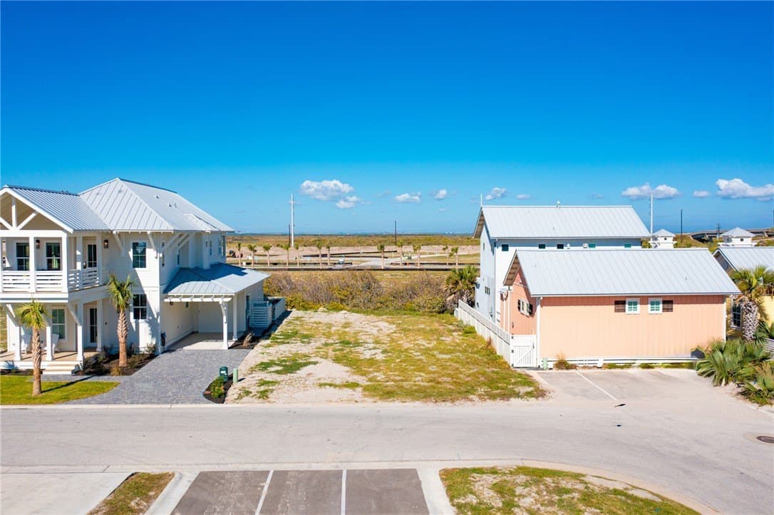 0.09 acres in Nueces County - photo 5
