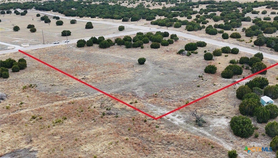5.15 acres in Burnet County gallery image 2