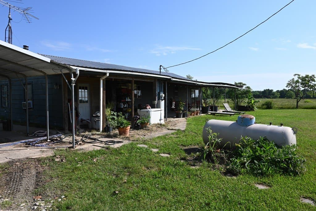 61.84 acres in LEON County - photo 22