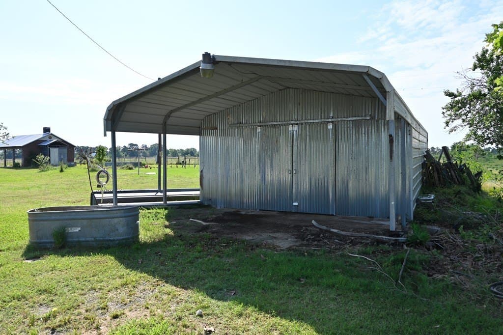 61.84 acres in LEON County - photo 21