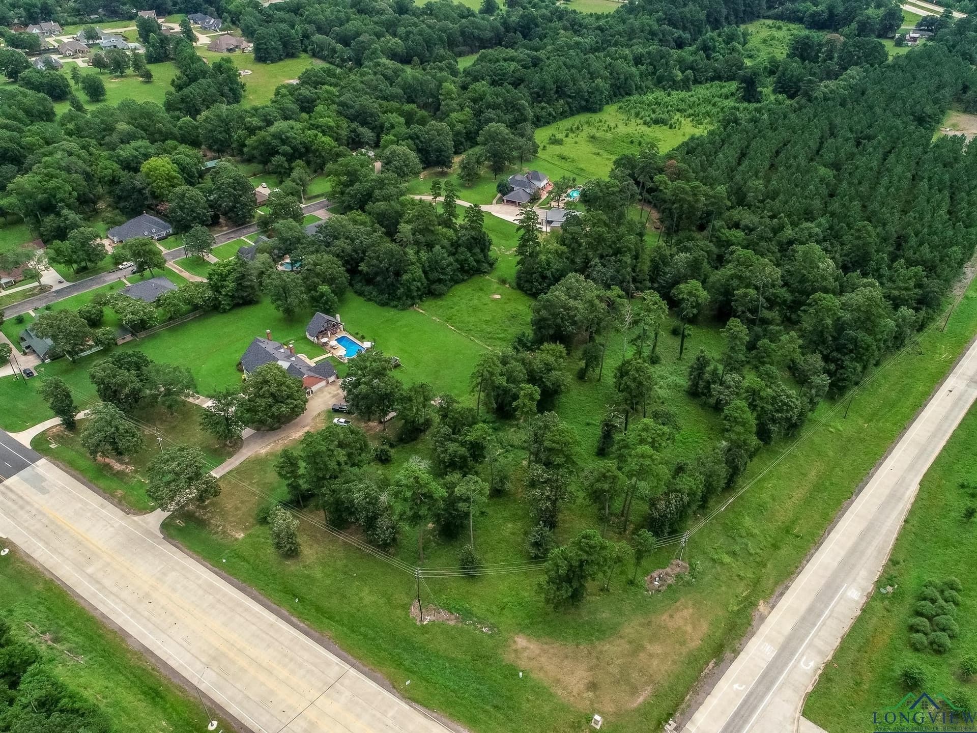 5.5 acres in Panola County