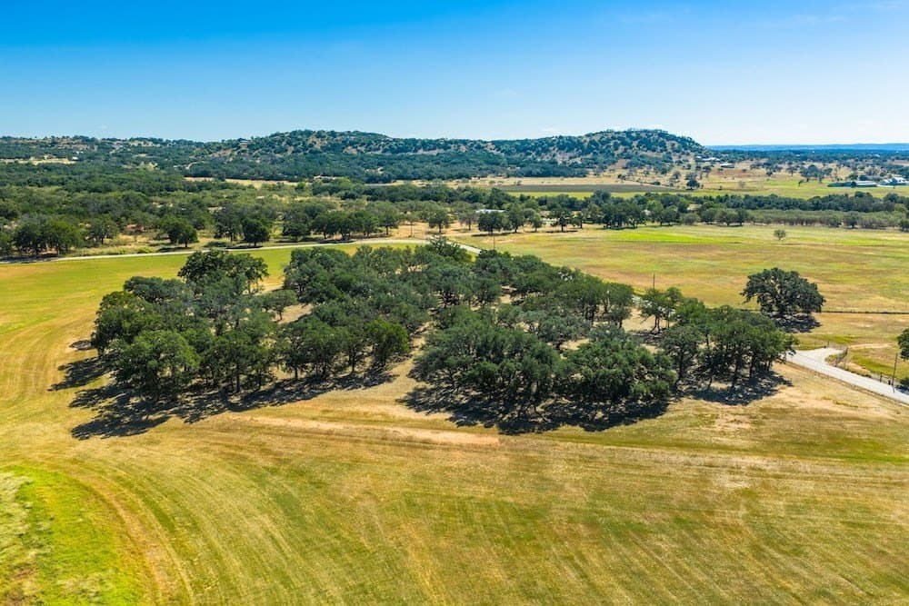 17 acres in Gillespie County - photo 11