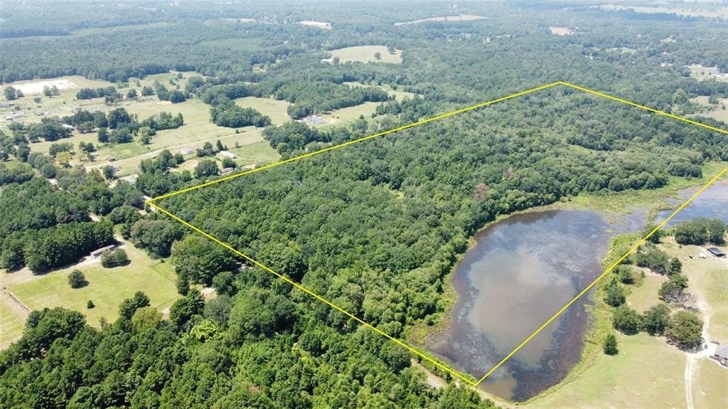 56.38 acres in Smith County gallery image 2