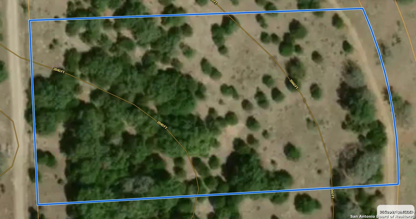 4.32 acres in Gillespie County - photo 14