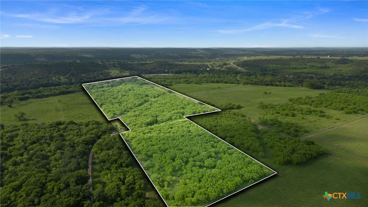 30 acres in Lampasas County gallery image 4
