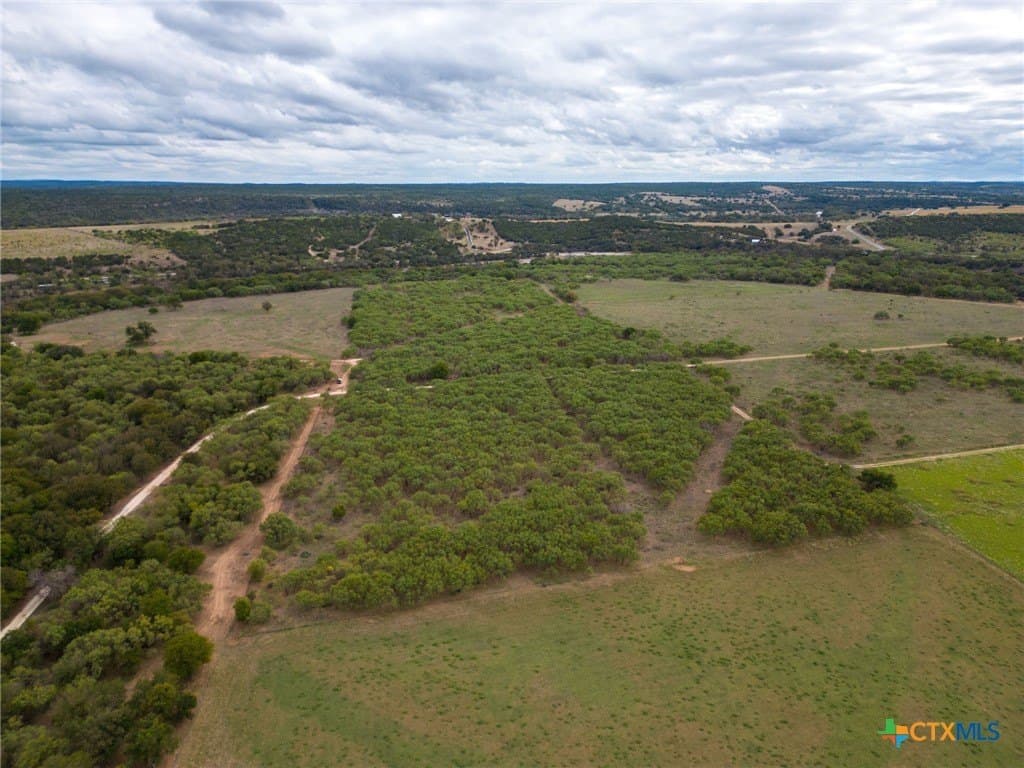 20 acres in Lampasas County - photo 18