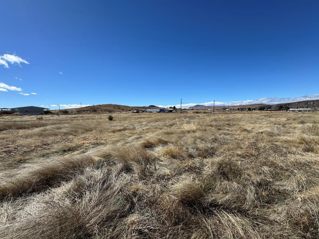 1.03 acres in Jeff Davis County featured view