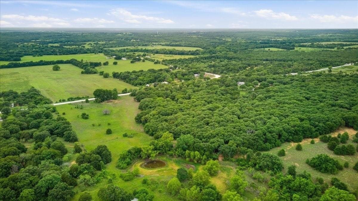 10.01 acres in Hill County - photo 6
