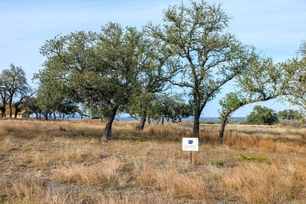 3.83 acres in Gillespie County gallery image 2