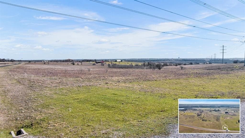 11.7 acres in Tarrant County gallery image 3