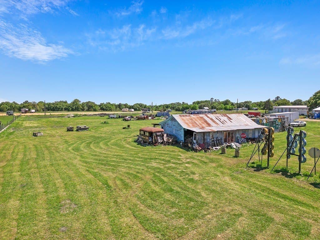 2.5 acres in Fayette County featured view