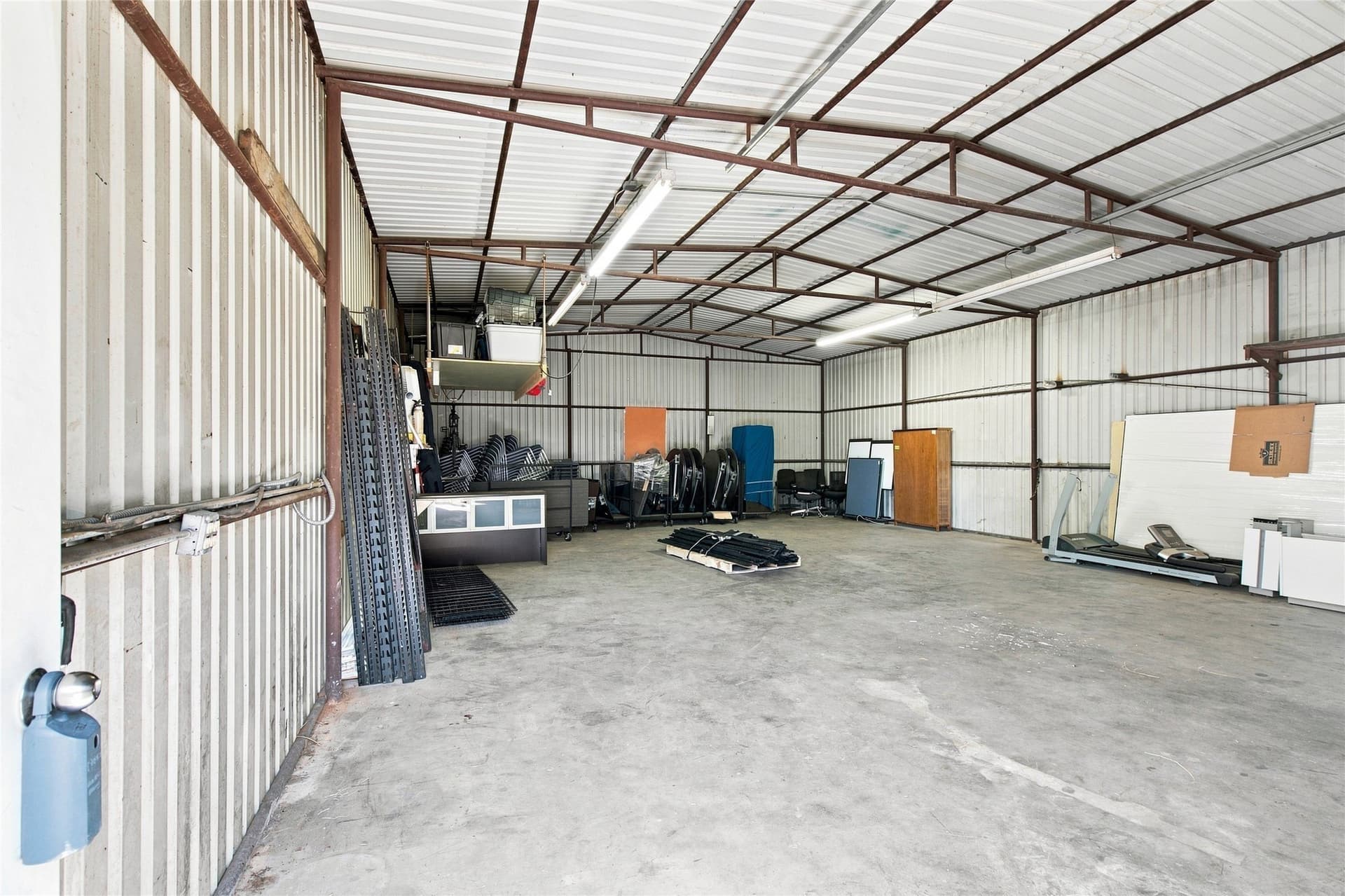 0.48 acres in Tarrant County - photo 11