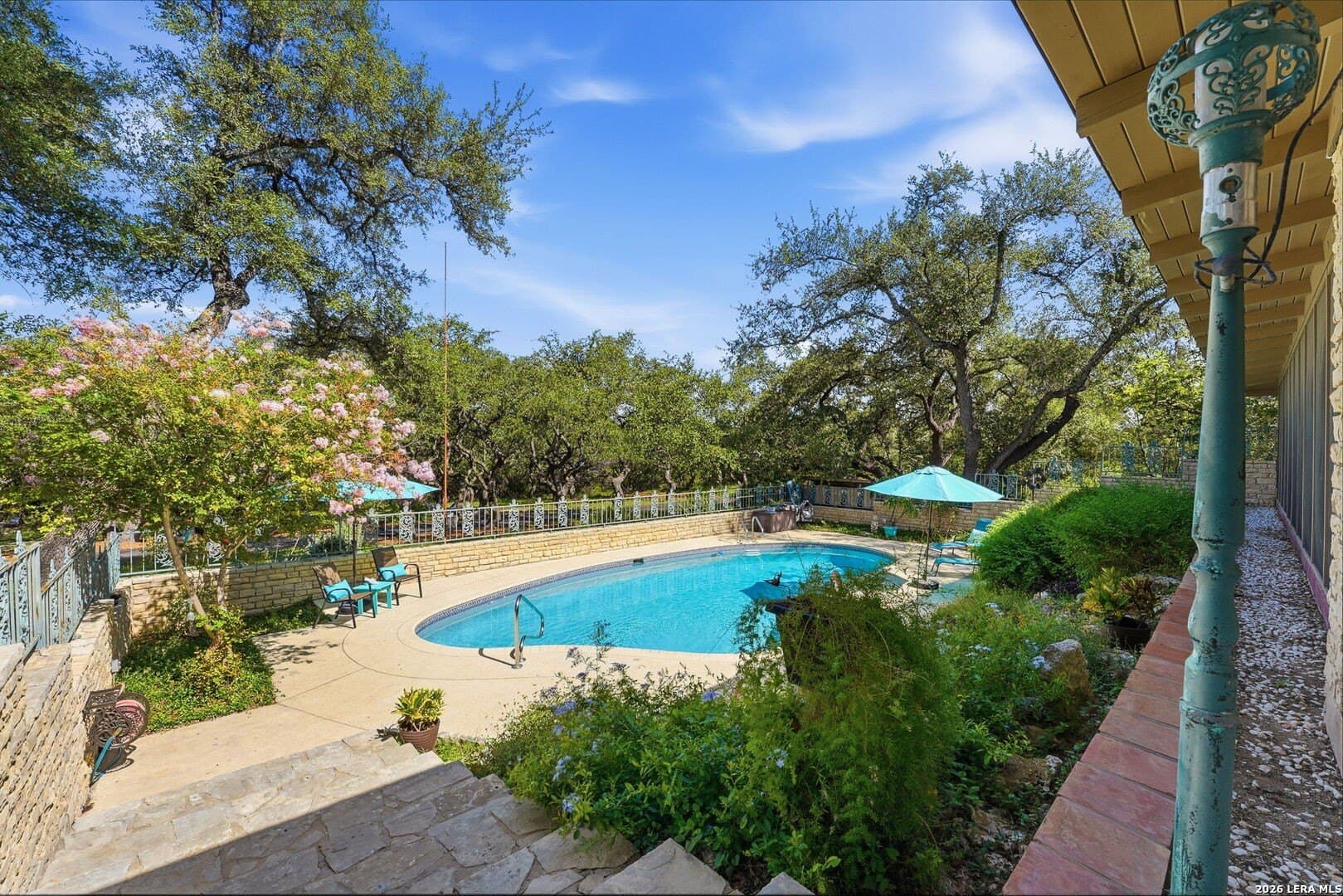 10.46 acres in Comal County