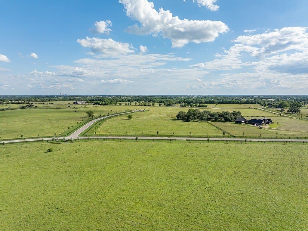 6.35 acres in Fayette County - photo 4
