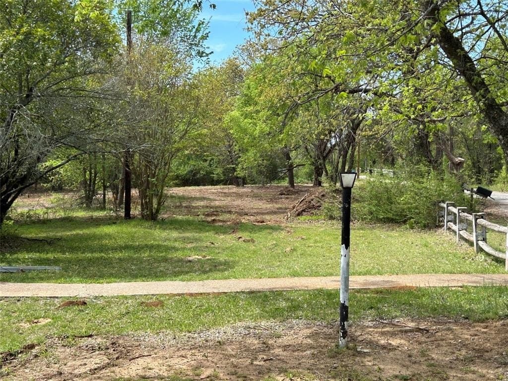 4.02 acres in Grayson County gallery image 3