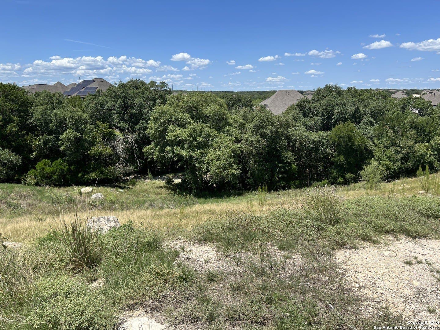 0.35 acres in Bexar County gallery image 3