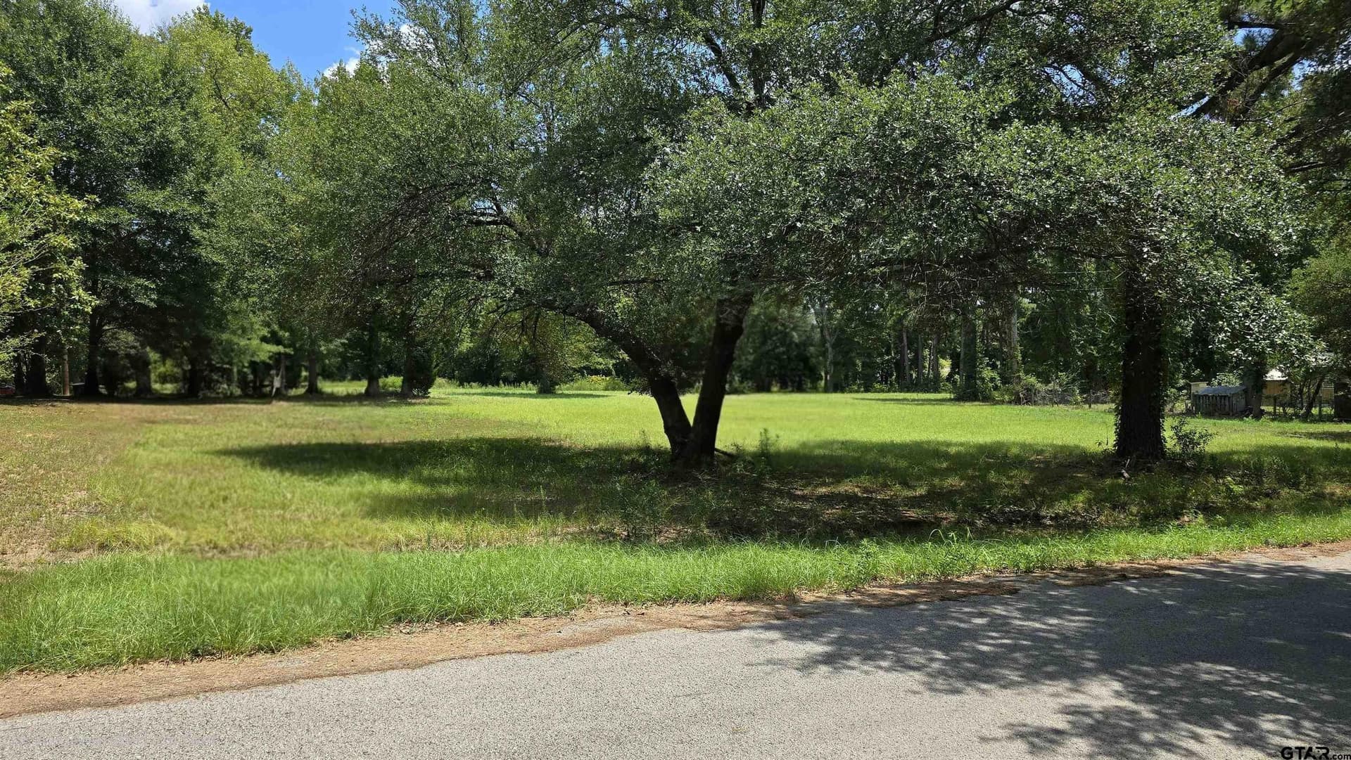 2.86 acres in Smith County - photo 3