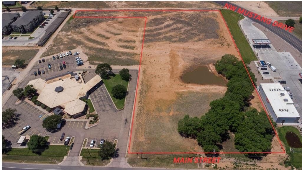 5.85 acres in Andrews County
