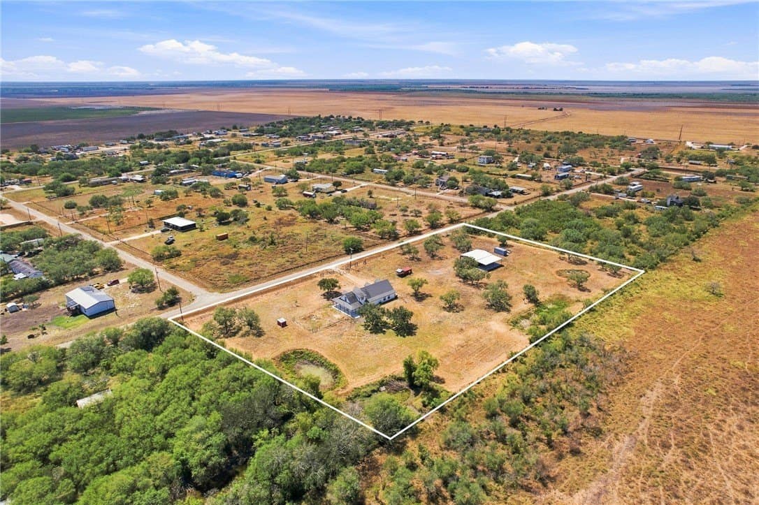 100,000 acres in Nueces County - photo 38