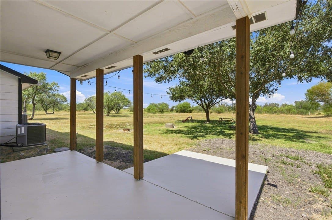 100,000 acres in Nueces County - photo 27