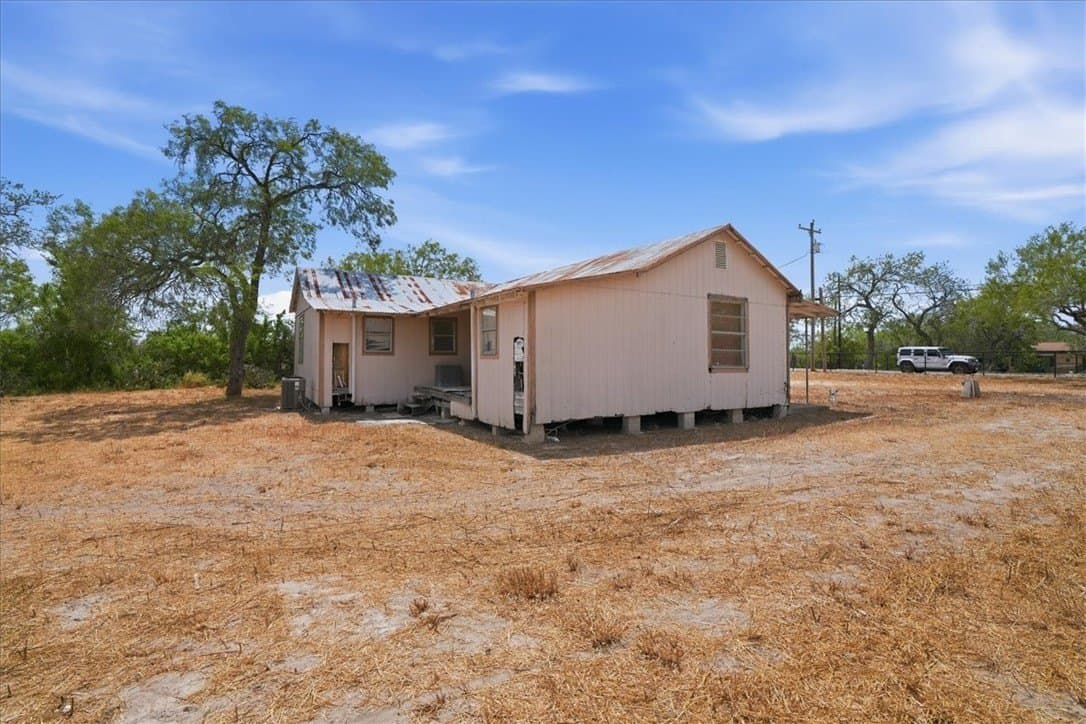 2.75 acres in Live Oak County - photo 4