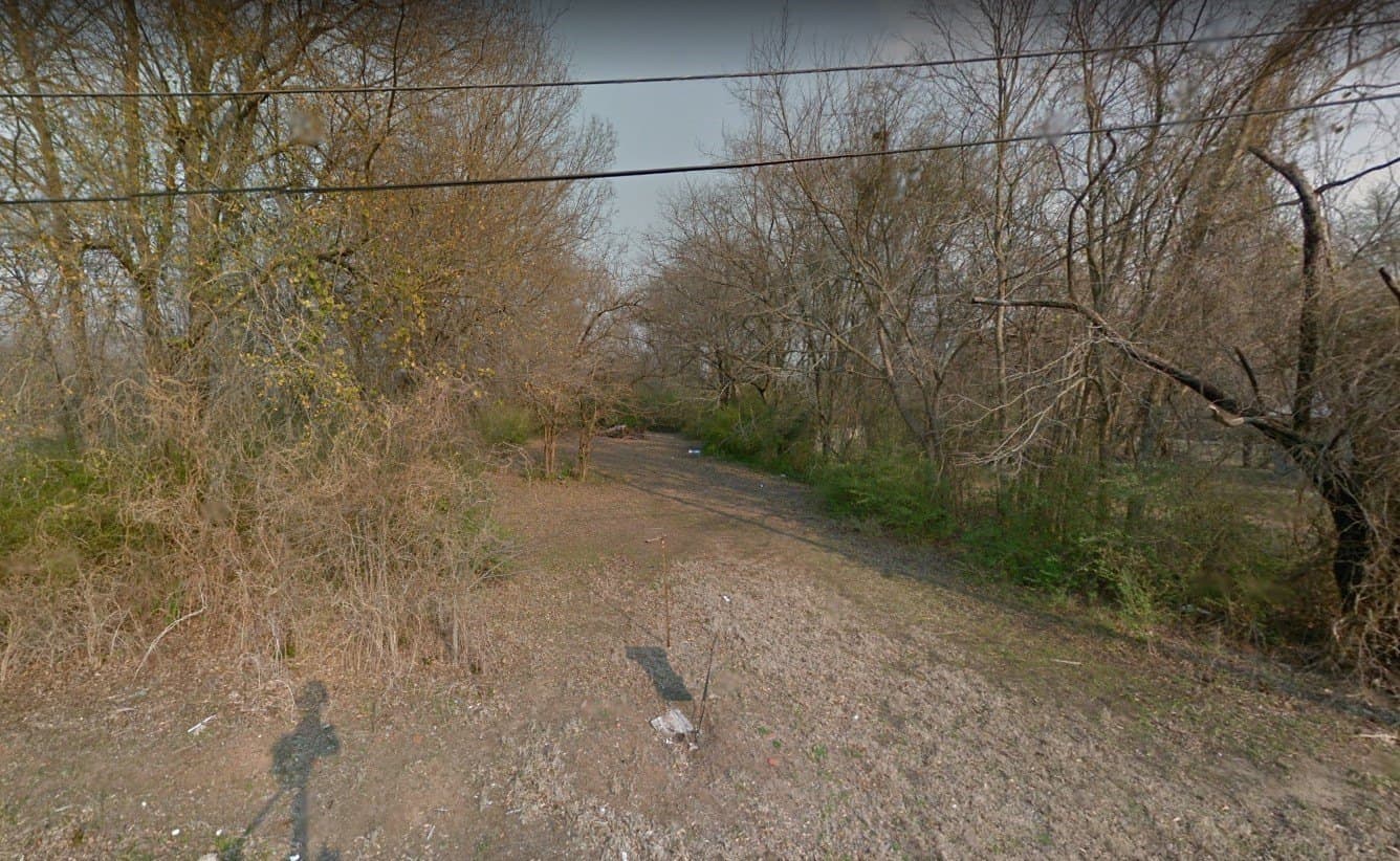 0.18 acres in Lamar County - photo 2