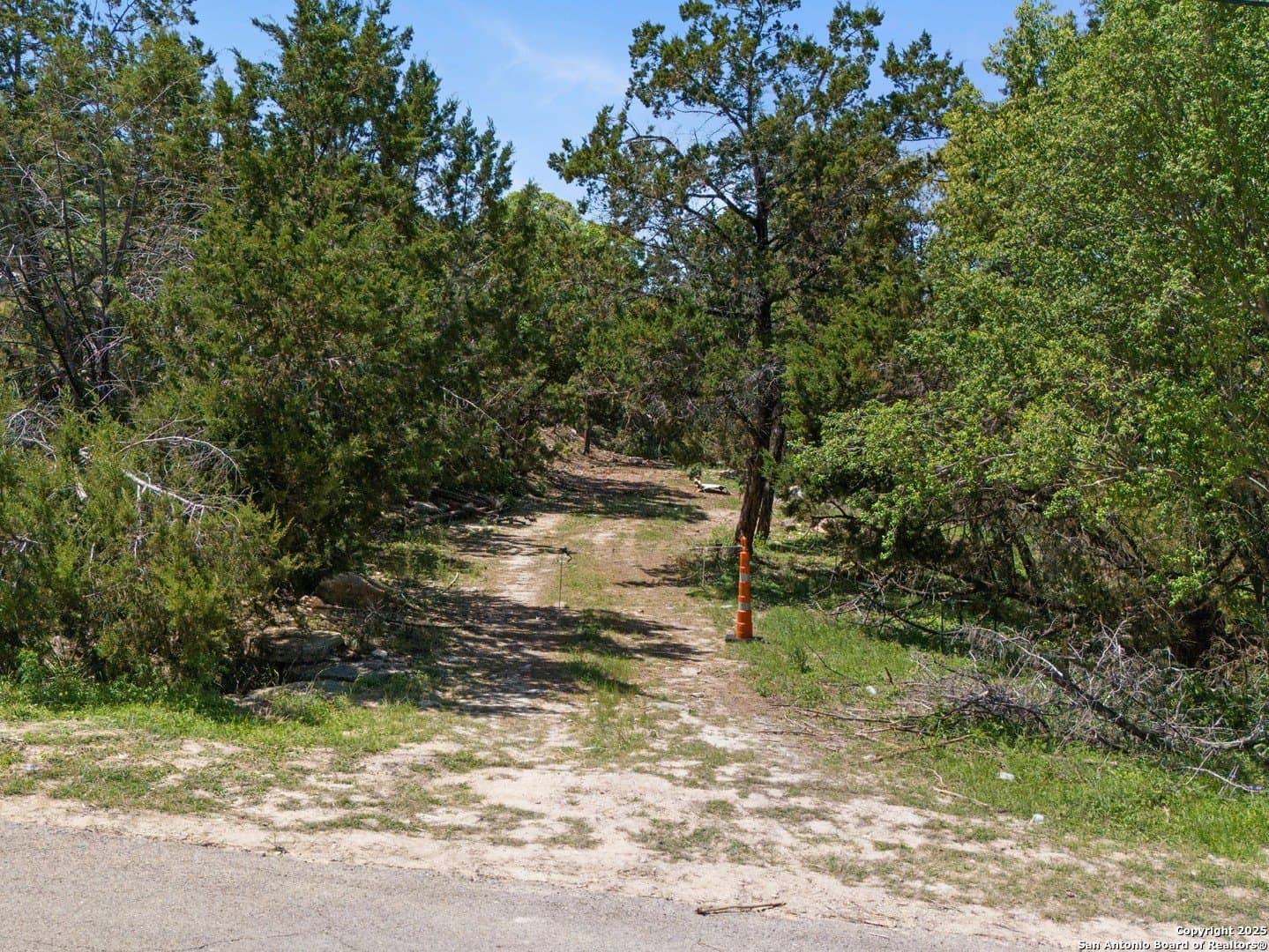 0.41 acres in Comal County