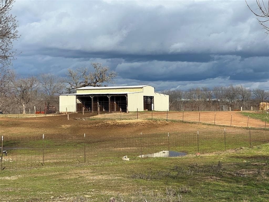 12 acres in Denton County gallery image 4