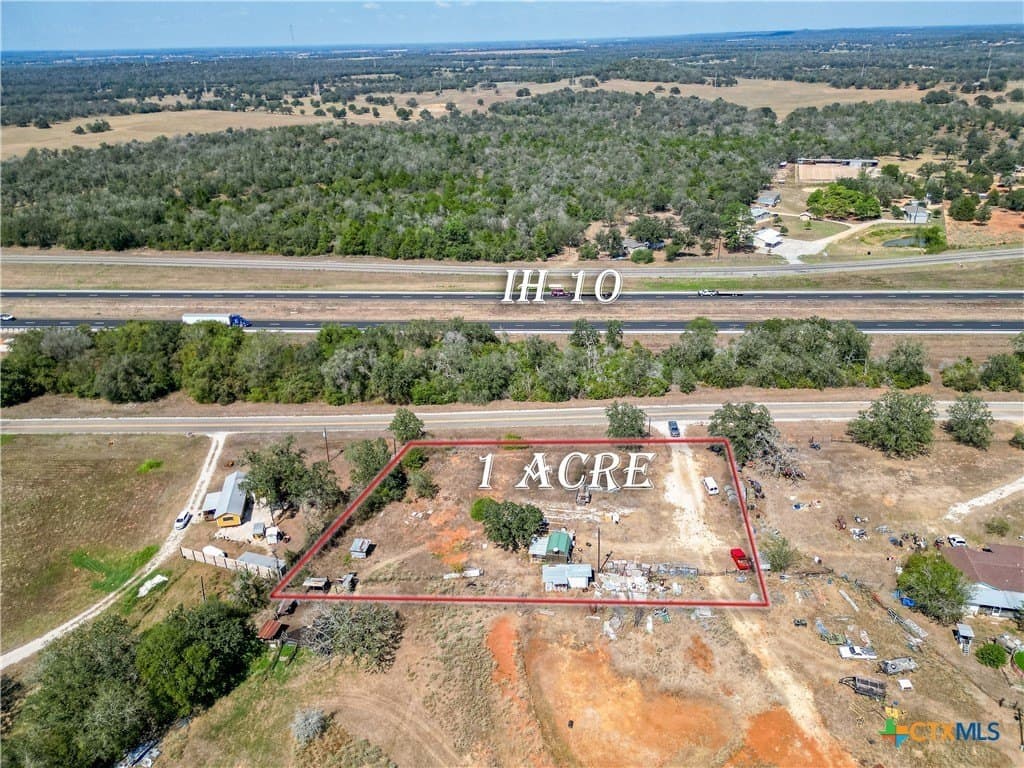 1 acres in Gonzales County - photo 2
