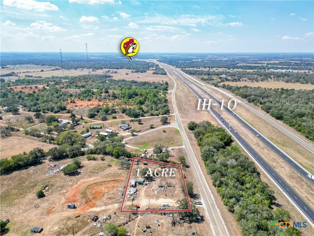 1 acres in Gonzales County