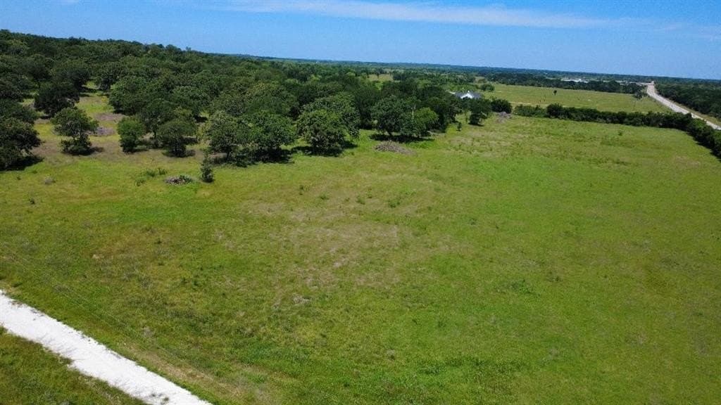 23 acres in Hill County gallery image 3